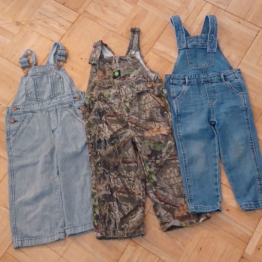 Overalls 3 pair john Deere,  old Navy, genuine kids size 2-3 years